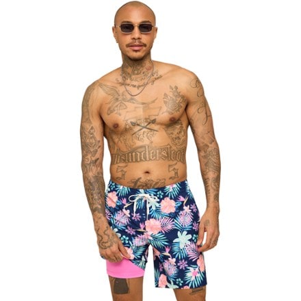 Chubbies Stretch 7" Lined Swim Trunks - Men's 1