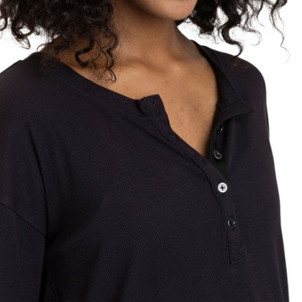 Threads 4 Thought Ulla Feather Rib Long-Sleeve Henley - Women's 3