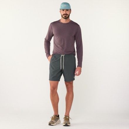 Vuori Kore Shorts - Men's 7" Inseam 1