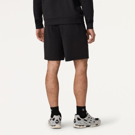 Vuori Ponto Re/ACTV Lined 7" Shorts - Men's 4