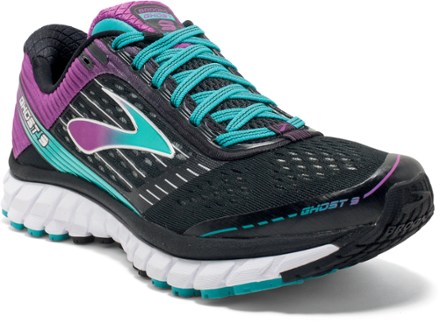 brooks ghost sneakers womens