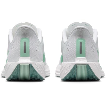 Nike Pegasus Plus Road-Running Shoes - Women's 4