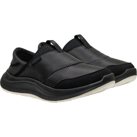 KEEN Whyser Slip-On Shoes - Women's 4