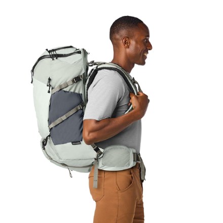 YETI Skala 60 L Pack - Men's 5