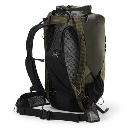 Arc'teryx Aerios 35 Pack 1