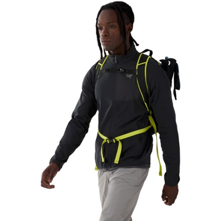 Arc'teryx Delta Jacket - Men's 5