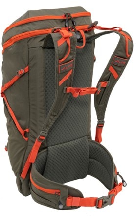 ALPS Mountaineering Canyon 30 Pack 1