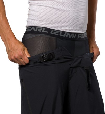 PEARL iZUMi Transfer Liner Shorts - Men's 2