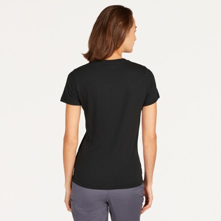 Icebreaker Central Classic T-Shirt - Women's 1