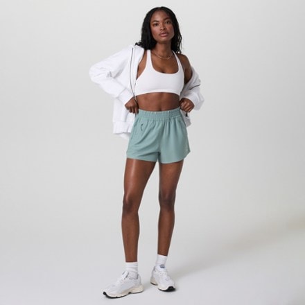 Vuori Dash Shorts 2.0 - Women's 3
