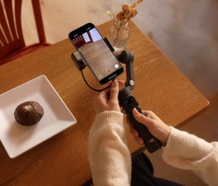 DJI Osmo Mobile 7P Phone Gimbal 6
