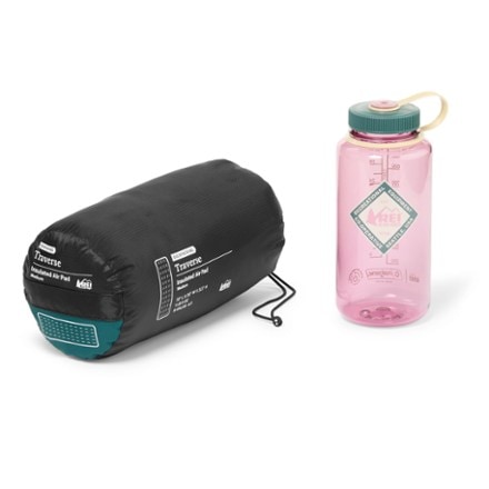 REI Co-op Traverse Insulated Air Pad Stuff sack (32oz bottle not included)