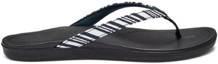 OluKai Ho'opio Flip-Flops - Women's 0