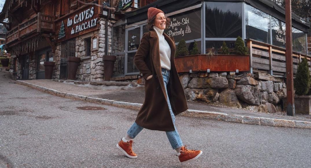 Location Image for Bergen Waterproof Warm Boots - Women's