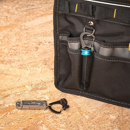 Nite Ize SlideLock 360 Magnetic Locking Dual Carabiner 5