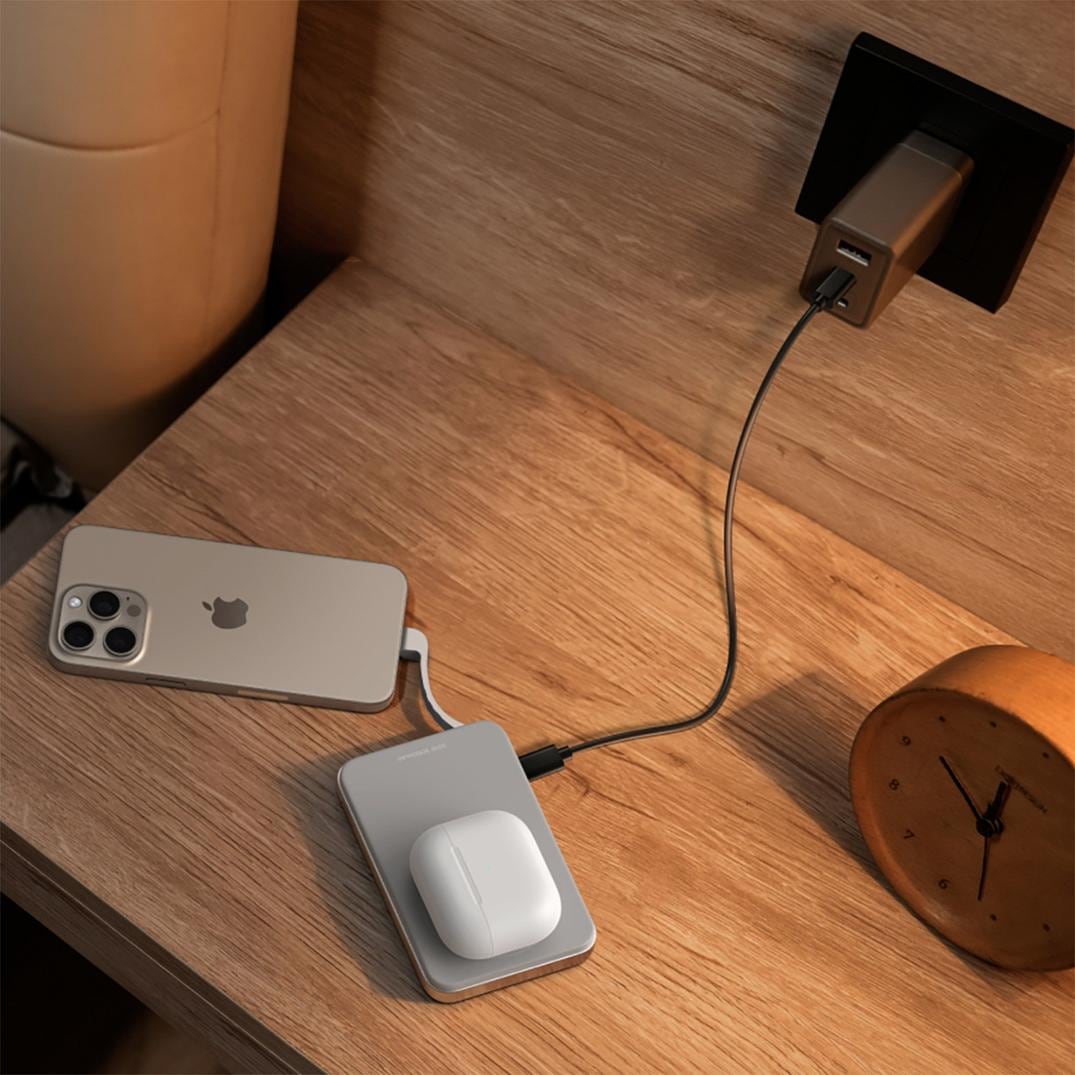 Location Image for RAPID Magnetic Power Bank - 5000 mAh
