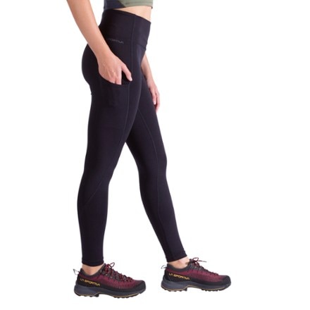 La Sportiva Cosmosis Leggings - Women's 4