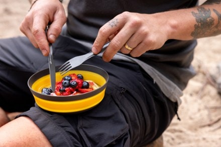Location Image for Frontier Ultralight Collapsible Bowl - Medium