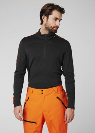 wear sweatshirt to work