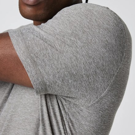 Vuori Strato Tech T-Shirt - Men's 4