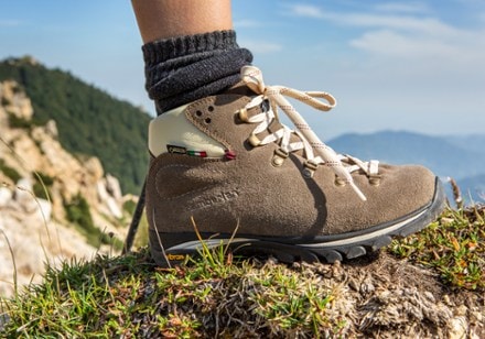 Zamberlan Frida GTX Hiking Boots - Women's 6