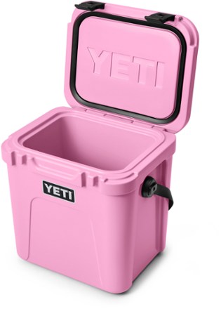 YETI Roadie 24 Cooler 4