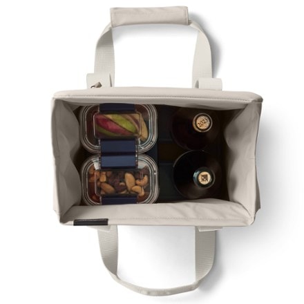 YETI Daytrip 14 L Tote Bag 4