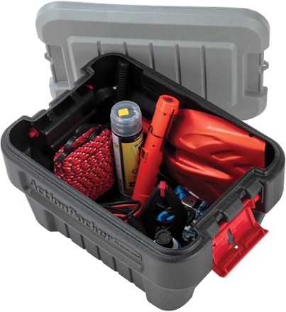 Rubbermaid Action Packer - 8 gal. 1