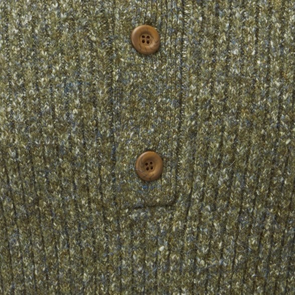 Swatch Image of color Evergreen