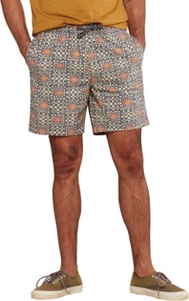 Men's Casual Shorts: Sale, Clearance & Outlet