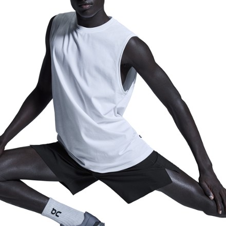On Focus Shorts 7" - Men's 7