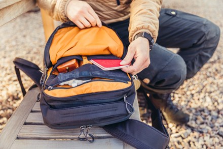 Gregory Rhune 22 Pack | REI Co-op
