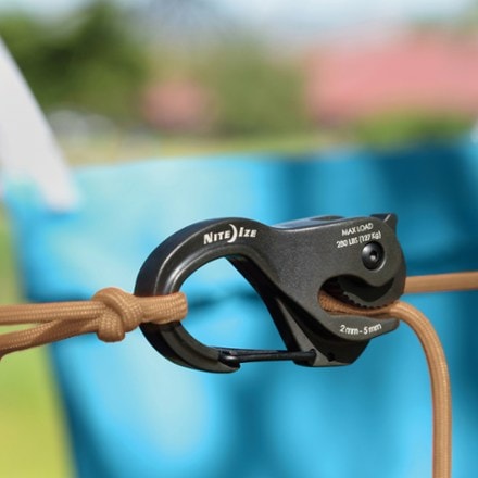 Nite Ize CamJam XT Aluminum Cord Tightener with Cord 5