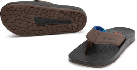 Freewaters Cloud9 Flip-Flops - Men's 4