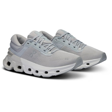 On Cloudflyer 5 Road-Running Shoes - Women display picture 2
