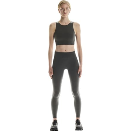 On Core 2-in-1 Crop Tank Top - Women's 3