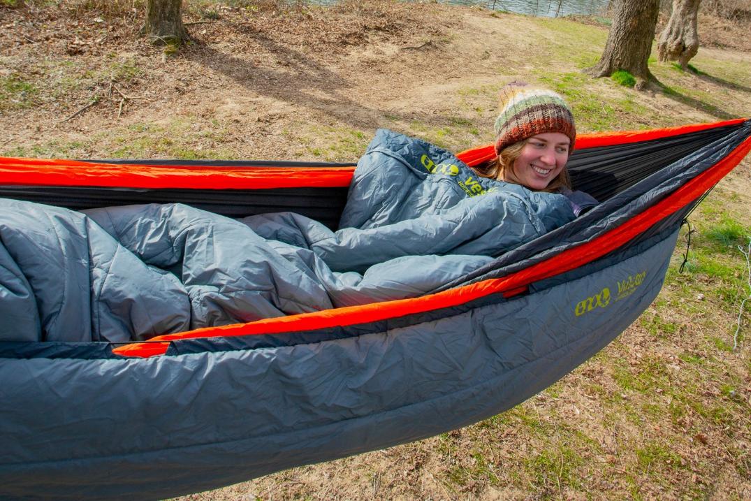 Location Image for Vesta Hammock Top Quilt