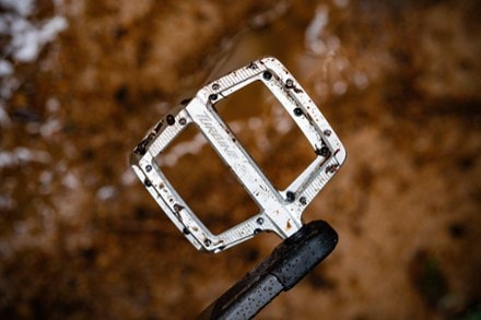 Race Face Turbine Pedals 5