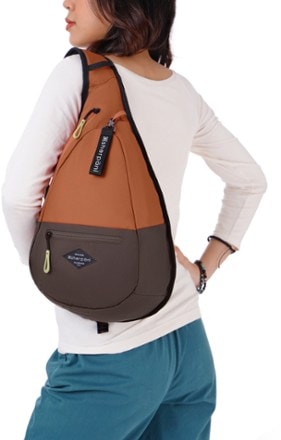 Sherpani Esprit Sling Pack - Women's 3