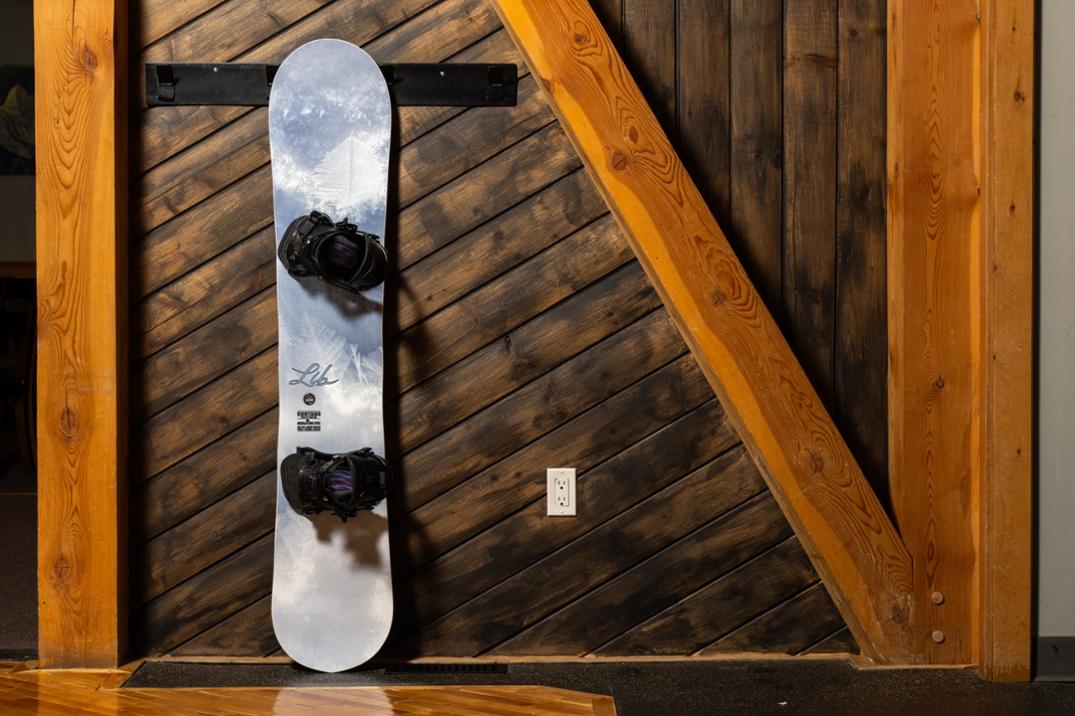 Location Image for Cortado Snowboard - Women's - 2024/2025
