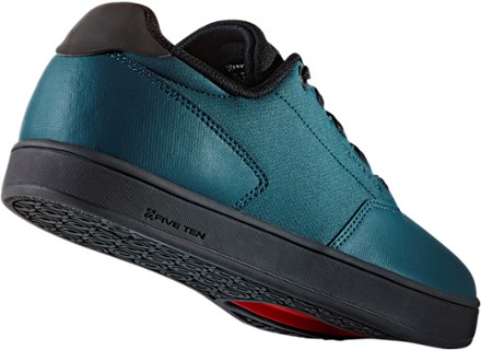 five ten district clips mens mountain bike shoe