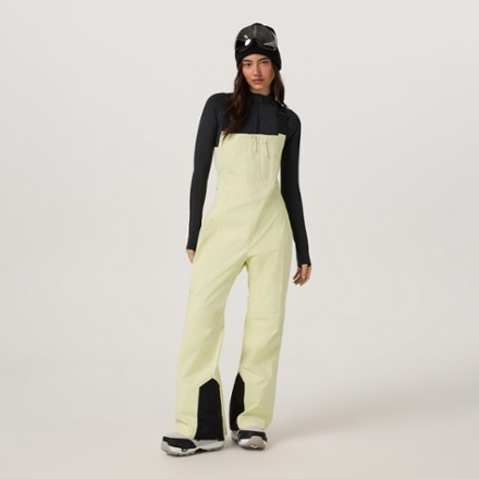 Vuori Vuori Women's Taika Shell Bib Pants  Yellow L - $358.00 at REI.com