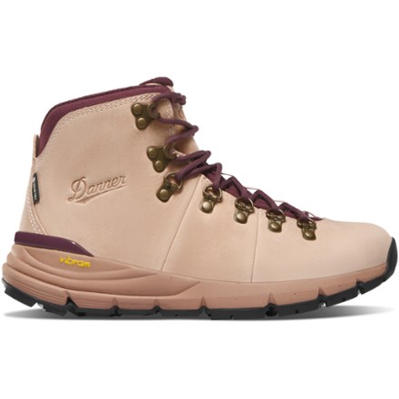 Danner Mountain 600 Leaf GTX Hiking Boots - Women's 0