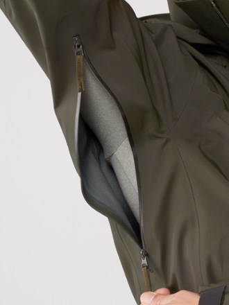 Arc'teryx Ravenna LT Jacket - Women's 7