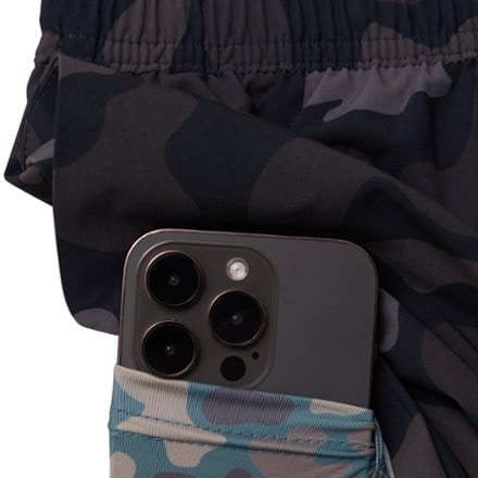 Chubbies Ultimate Training Shorts with Hidden Liner - Men's 6