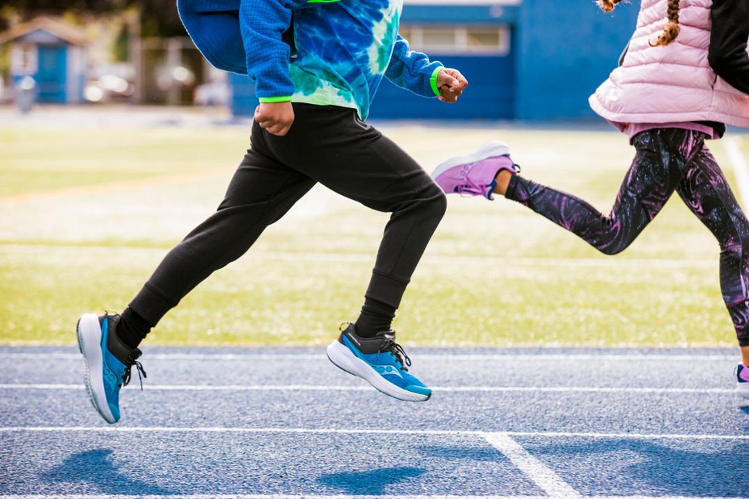 Location Image for Kinvara 14 Road-Running Shoes - Kids'