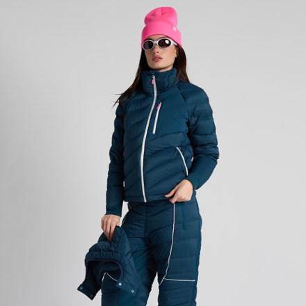 SENIQ Wild Puff Packable Down Hoodie - Women's 2