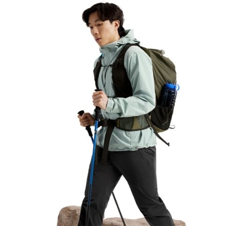Arc'teryx Gamma Lightweight Hoody - Men's 6