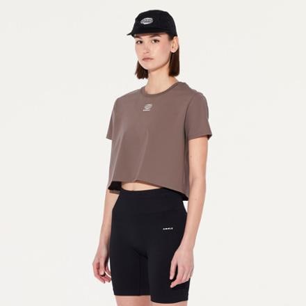 CIRCLE Smooth Operator Crop T-Shirt 2.0 - Women's 5