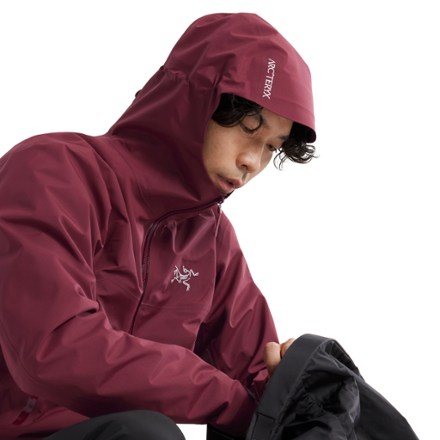 Arc'teryx Beta Jacket - Men's 6
